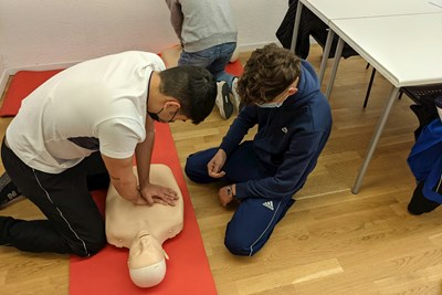 Free Hands-Only CPR Training for Residents